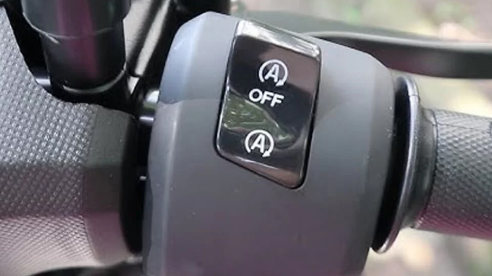 Tips Knowledge: Apa Fungsi Idling Stop System pada Motor Matic?