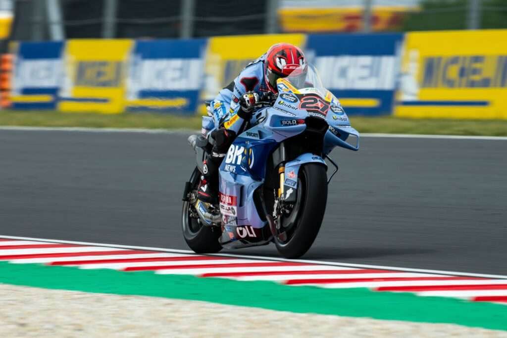 Dapat Motor Ducati GP26, Iker Lecuona Tak Pakai Lama untuk Bilang Ya! Kesempatan Langka yang Bikin Paddock MotoGP Heboh