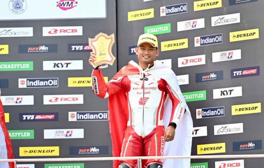 Goks! Start dari Posisi Buncit, Rheza Danica Amankan Podium di ARRC 2026 Sepang