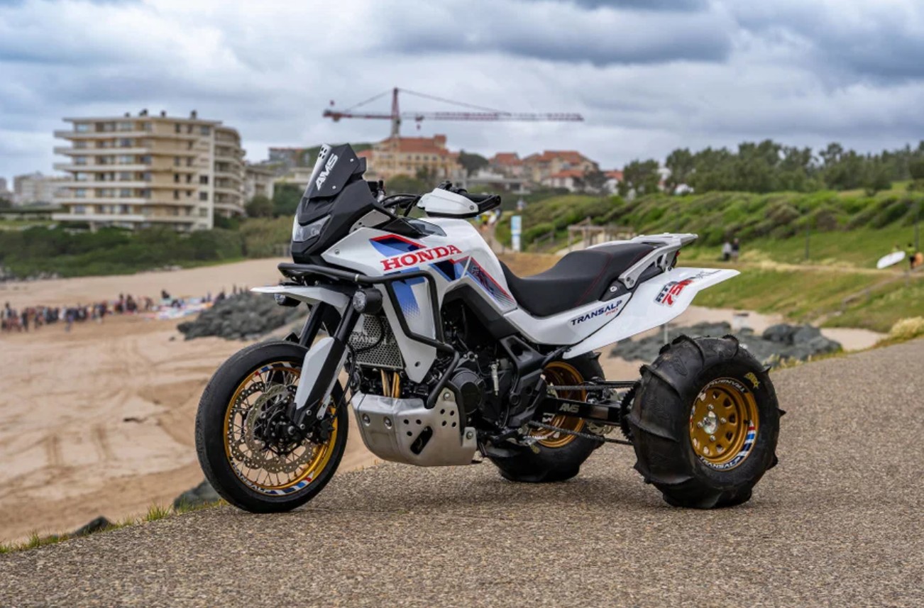 Honda Pamerkan 10 Motor Custom Spektakuler di Wheels and Waves 2026, Ada Tema Iron Man hingga Dakar Rally