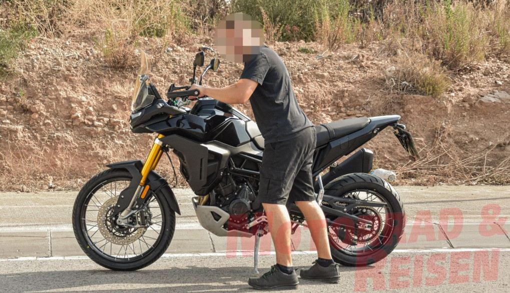 Triumph Tiger 900 2027 Kepergok Uji Coba, Apa Saja Ubahannya?