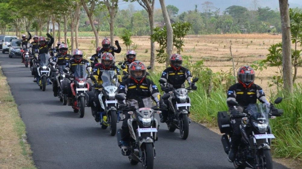 Touring Jauh Bukan Musuh Mesin, Tapi Kebiasaan Ini Bisa Bikin Motor 'Tumbang' di Tengah Perjalanan