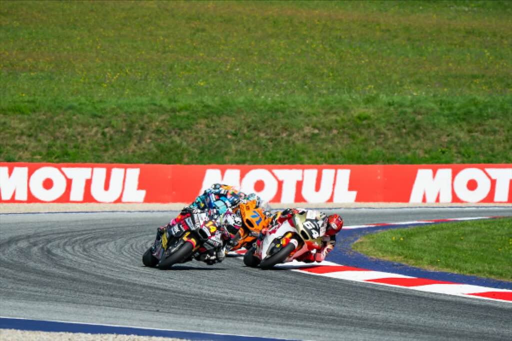 Mario Suryo Aji Finis Posisi 17 di Moto2 Austria 2026, Siap Sambut Balapan Kandang di Mandalika