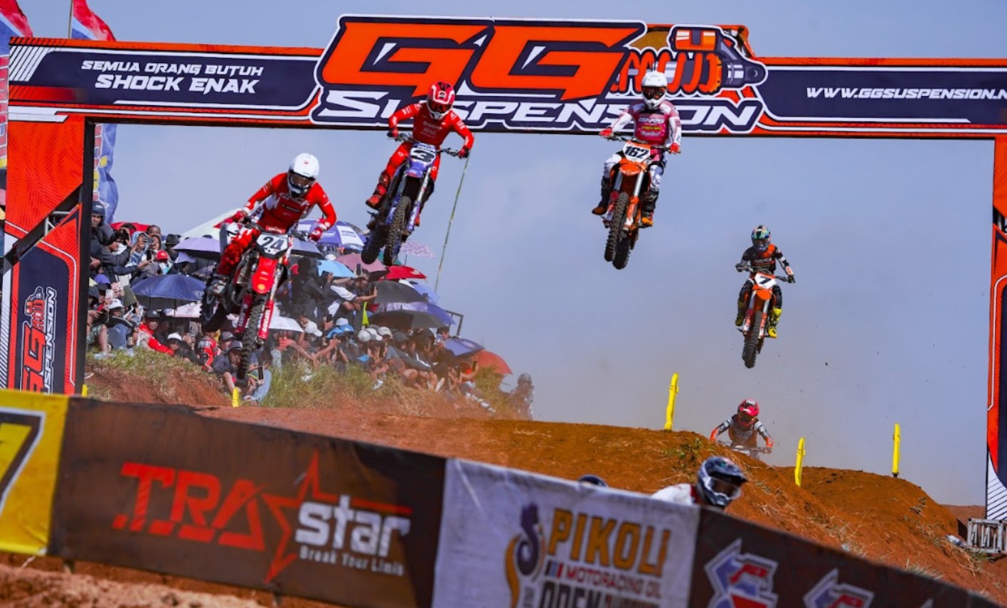 Sering Disebut saat Balapan Motocross, Ternyata Ini Arti Holeshot Sebenarnya 