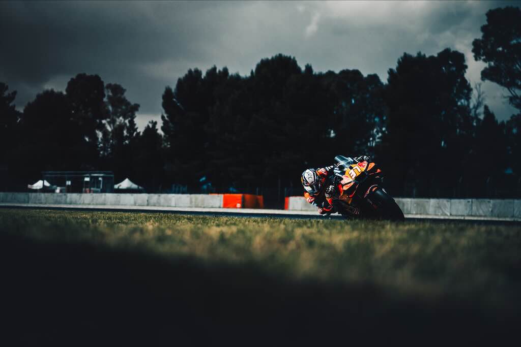 Makin Ganas! Skuad Pembalap KTM Puas dengan Upgrade Motor RC16 Terbaru