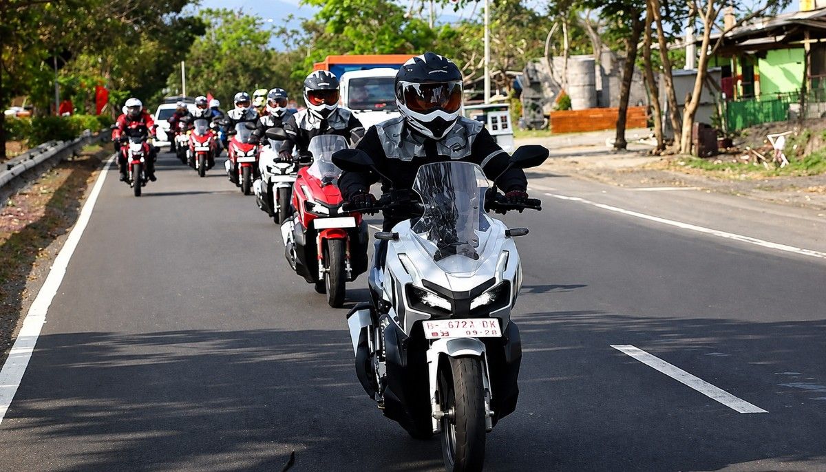 Motoran Jarak Jauh Saat Musim Kemarau, Ini Persiapan Wajib Biar Perjalanan Tetap Aman dan Nyaman