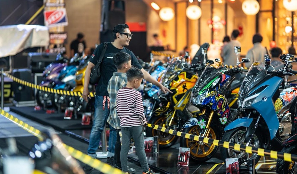 XMAX dan AEROX Dominasi CustoMAXi Bandung 2026, Gaya Hedon dan Racing Jadi Favorit