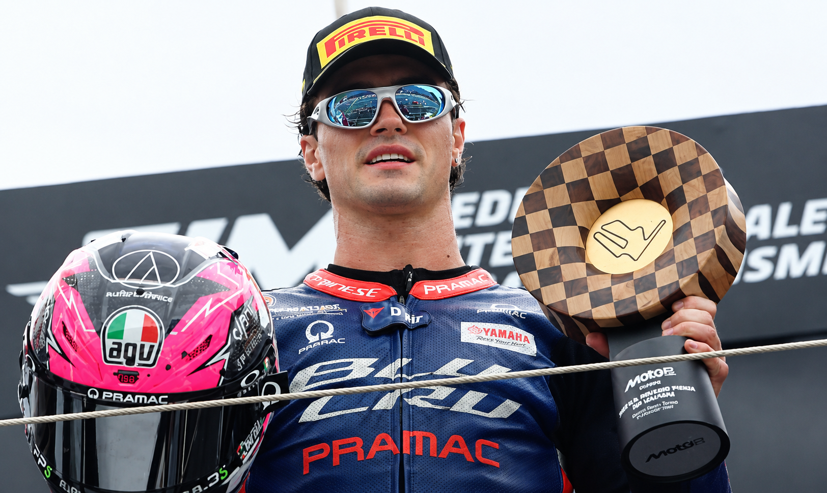 Hasil Moto2 Jepang 2026: Manuel Gonzalez Apes Problem Teknis, Izan Guevara Sikat Kemenangan Beruntun!