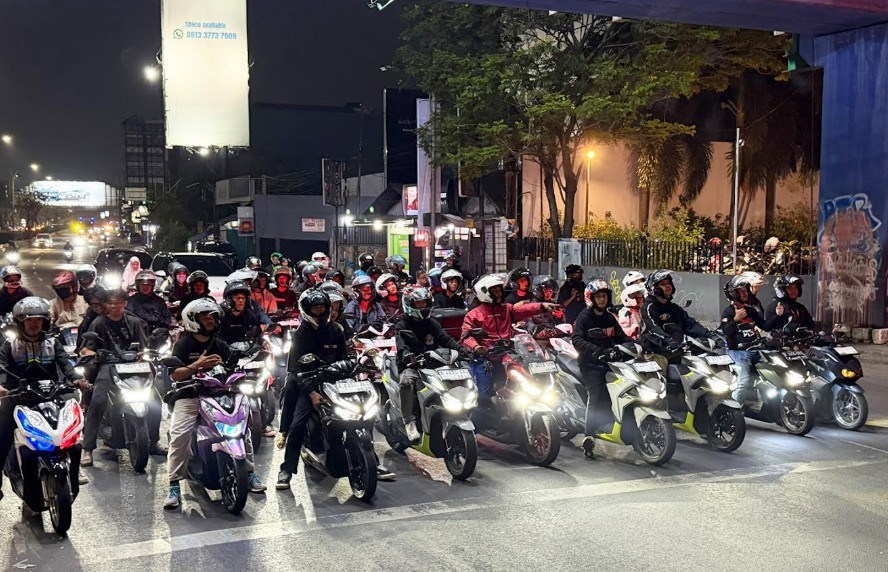 Vario Evo Night Ride Jadi Ajang Silaturahmi Bikers Honda