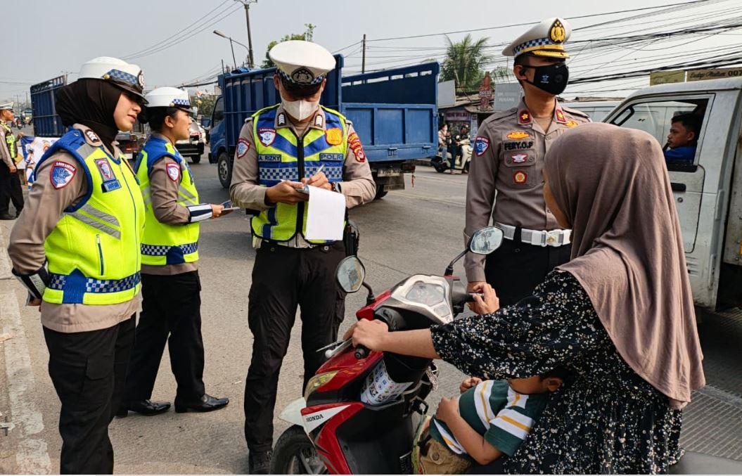 Sering Terjadi Kecelakaan di Lokasi ini, Satlantas Polresta Tangerang Gencar Edukasi Pengendara Motor