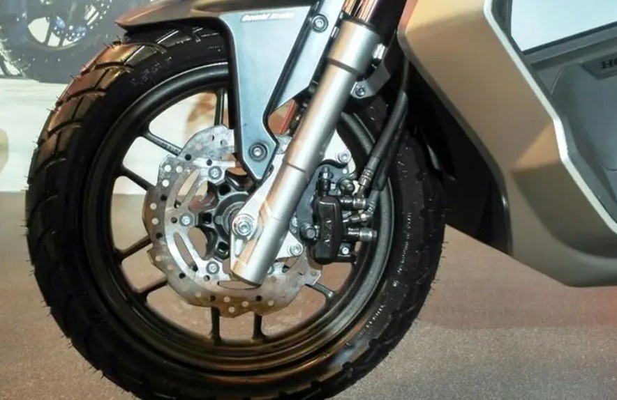 Piringan Cakram Motor Mulai Tipis, Ini Risiko Kalau Tetap Dipakai Harian