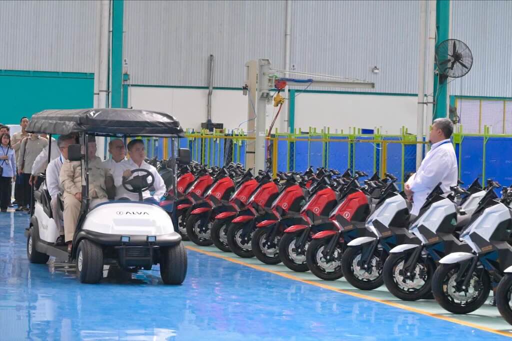 Prabowo Dorong Penggunaan Motor Listrik, Sebut Lebih Hemat hingga 70 Persen