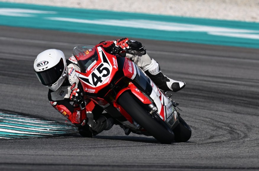 AHRT Bidik Podium Lagi di Sepang, Modal Kemenangan Mandalika Jadi Suntikan Semangat