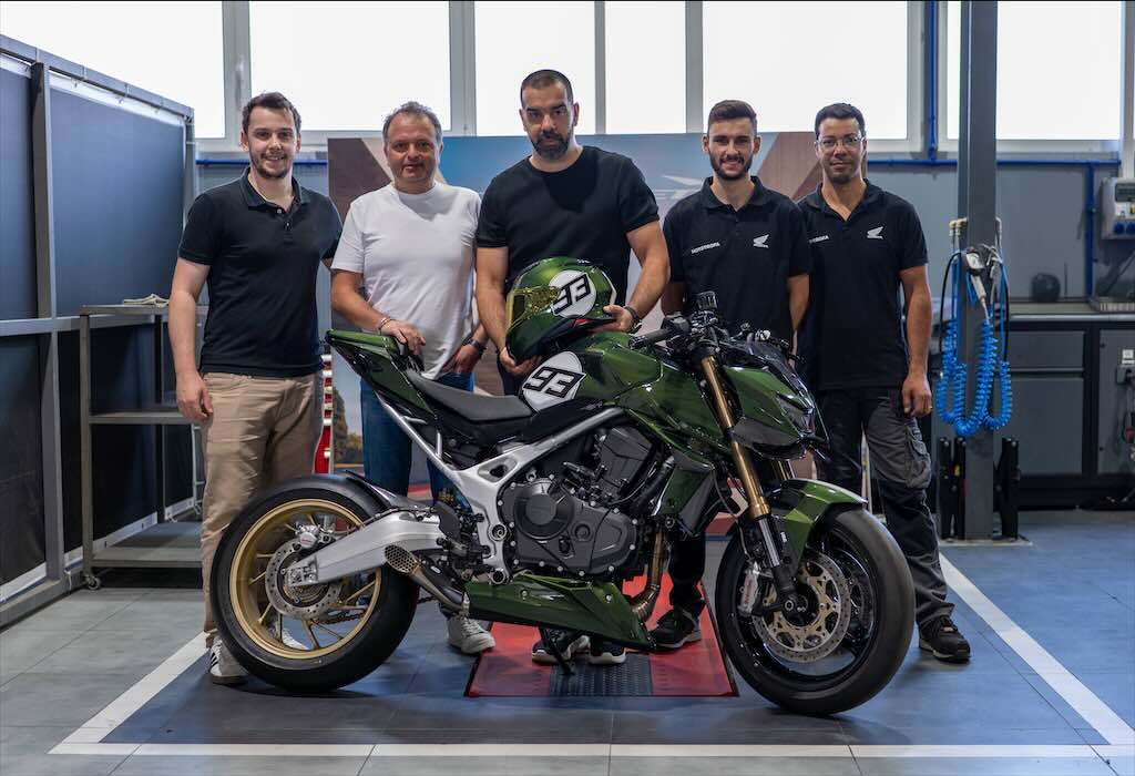 Honda CB750 Hornet Mugen Sabet Gelar Honda Customs 2026, Dibangun Hanya dalam 6 Minggu