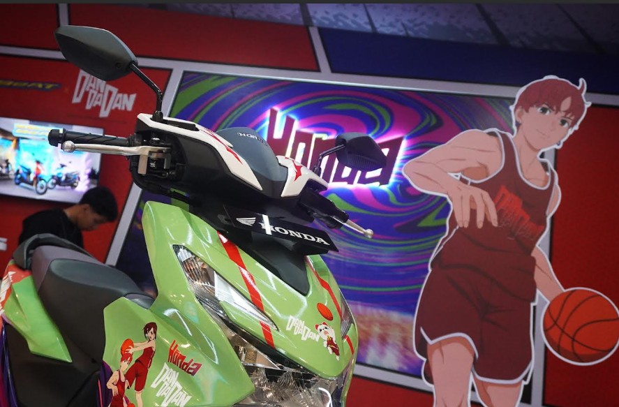 Honda BeAT x DanDaDan Curi Perhatian di Ajang Indonesia Comic Con 2026
