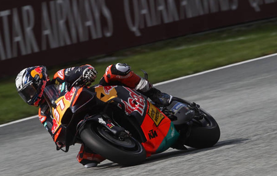Pecah Telur! Pedro Acosta Menang di MotoGP Austria 2026, Marquez Finish ke-5
