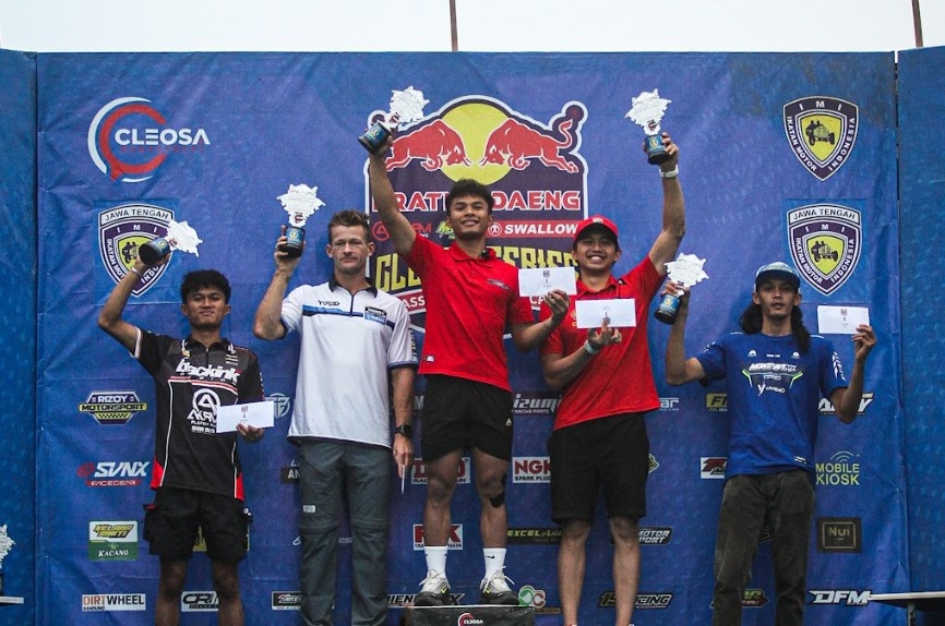Ducati Desmo450 MX Menggila di Wonosobo, Diva Podium dan Hilman Raih Holeshot