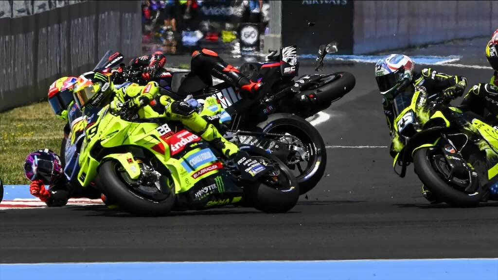 Luca Marini Buka Suara: Sebut Tabrakan Karambol MotoGP Hungaria Akibat Desain Sirkuit Dan Aspal Busuk!