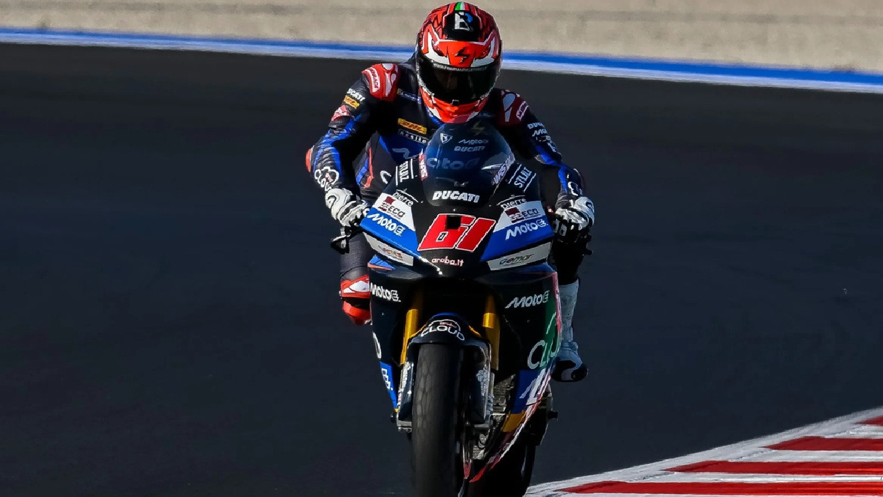 Alessandro Zaccone dan Matteo Ferrari Berbagi Kemenangan di MotoE San Marino 2025, Persaingan Klasemen Semakin Sengit