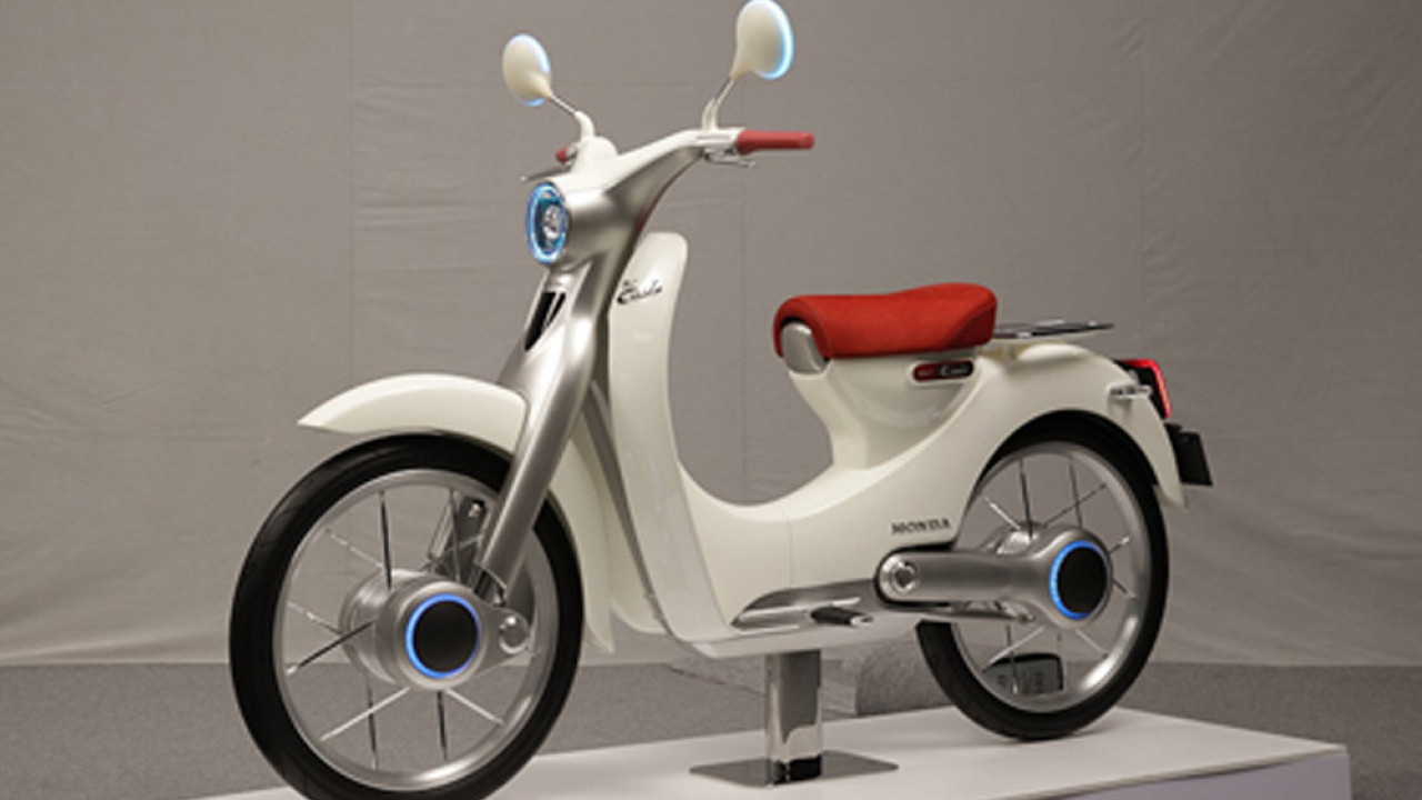 Motor Retro Listrik: Gaya Klasik yang Dibungkus Teknologi Masa Depan, Bikin Nostalgia Jadi Modern!