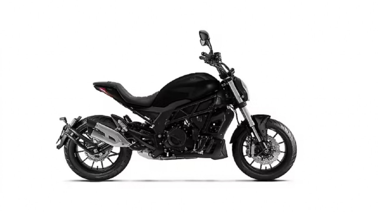 Benelli 502C: Cruiser Bergaya Ducati Diavel dengan Mesin 500cc yang Bikin Jalanan Makin Sangar