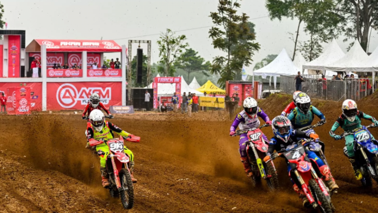 Bangkit dari Cidera, Crosser AHM Sukses Raih 2 Podium di Final Kejurnas Motocross 2024 