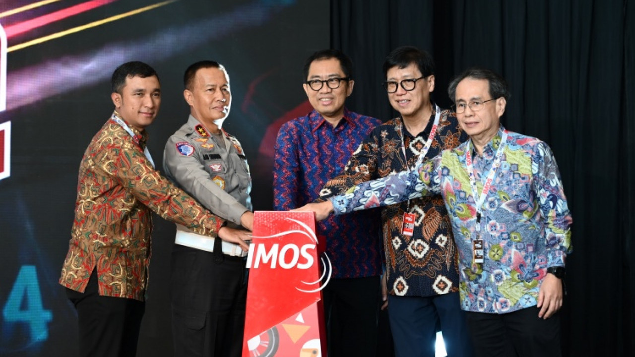 IMOS 2024 Resmi Dibuka, Hadirkan Puluhan Industri Otomotif dan Berbagai Program Menarik