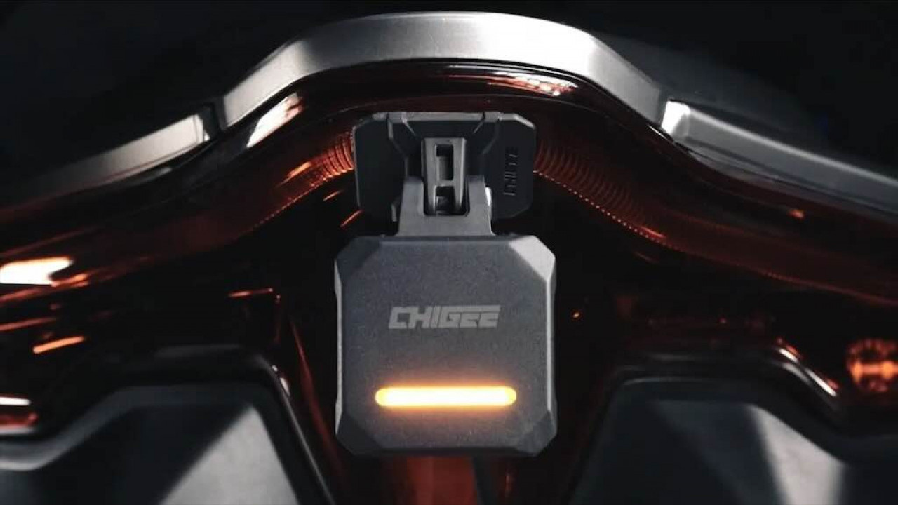 Chigee SR-1 Sebuah Sistem Radar Pendeteksi Blind Spot untuk Semua Motor