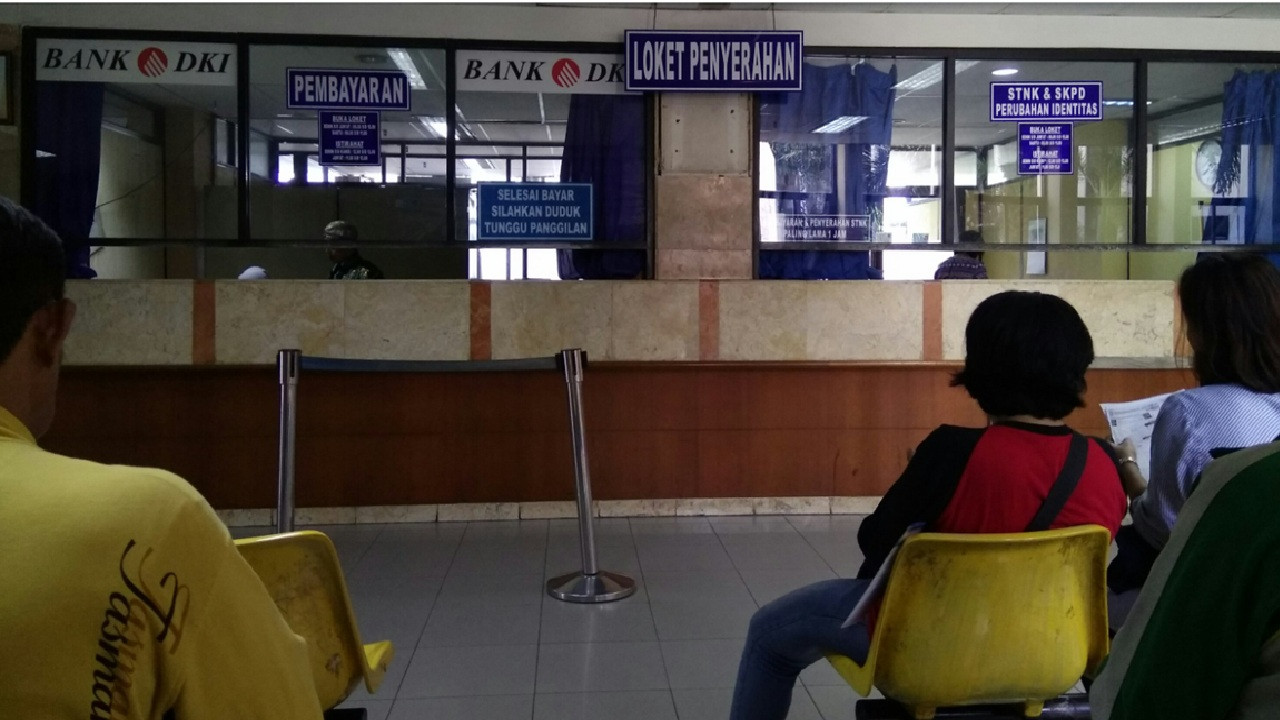 Gubernur Pramono Anung Tetapkan Relaksasi Pajak Daerah, Pajak Kendaraan Bermotor Jadi Lebih Ringan