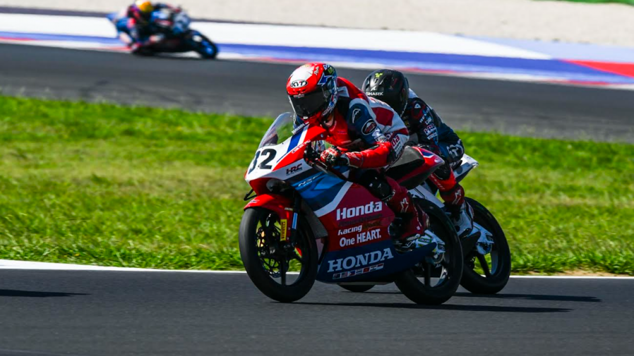 Tampil Gemilang di Misano, Kiandra Ramadhipa Makin Kokoh di Papan Atas Klasemen ETC 2025