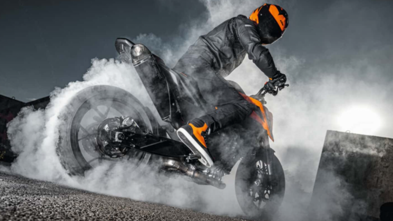 KTM 790 Duke Bangkit Lagi, Model 2025 Hadir dengan Teknologi Lebih Modern