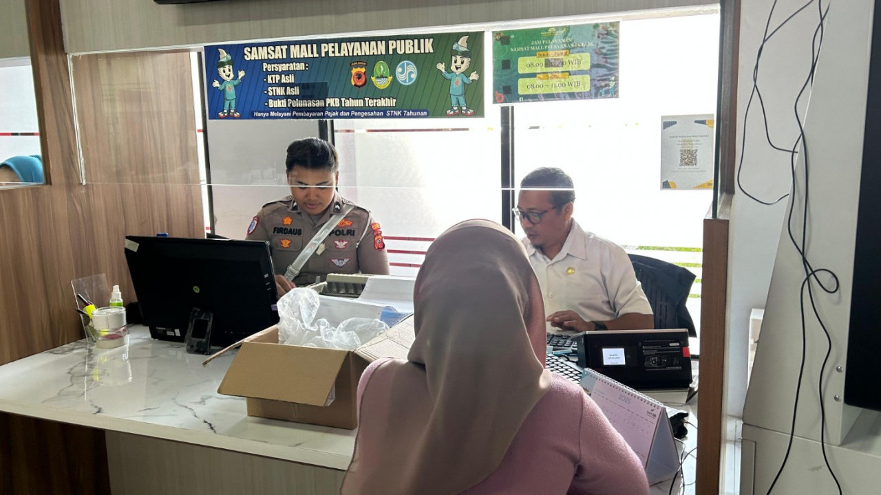 Dedi Mulyadi Ungkap Dampak Pajak Kendaraan Listrik untuk Pembangunan Jabar