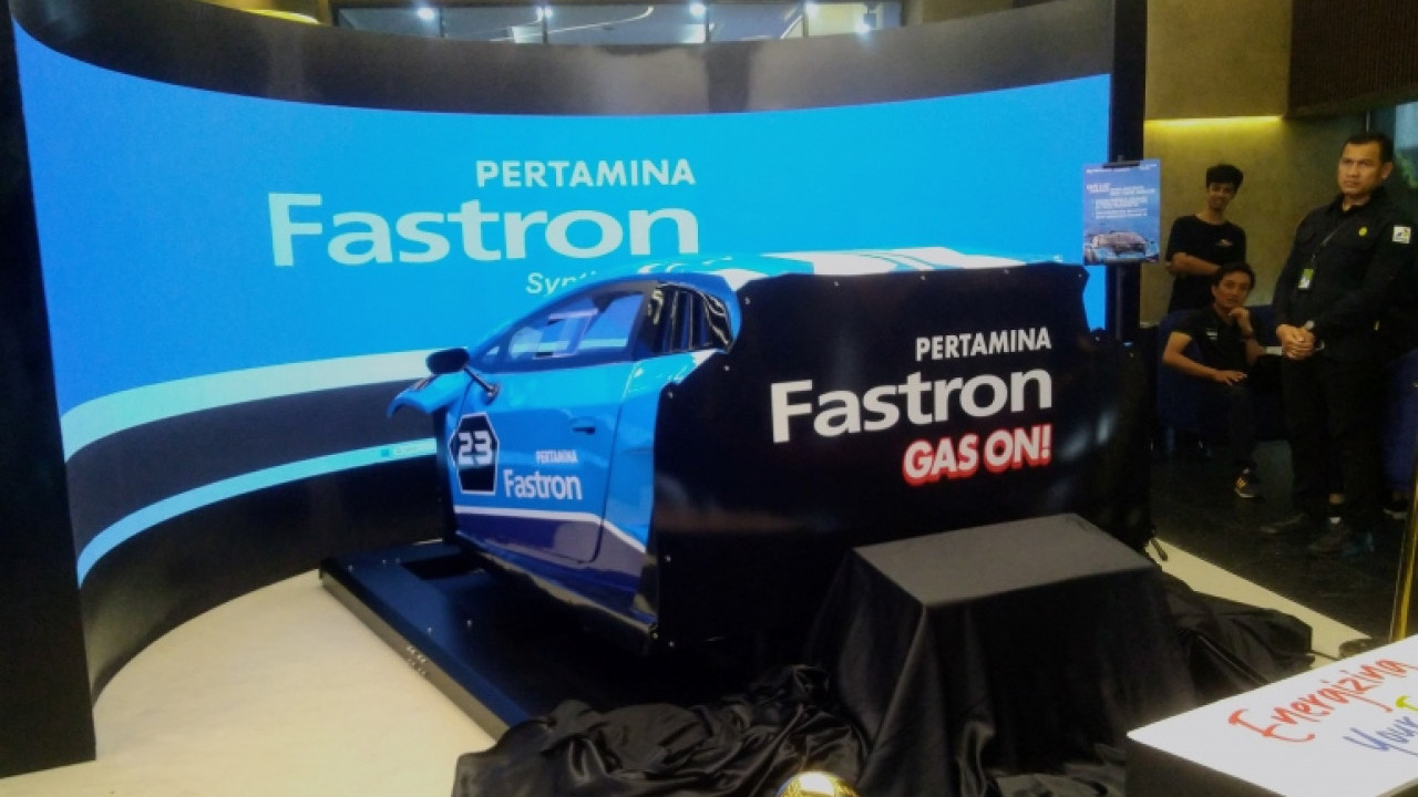 Pertama di Asia, Simulator Balap Mobil Dengan Sensasi Nyata Kini hadir di Indonesia!