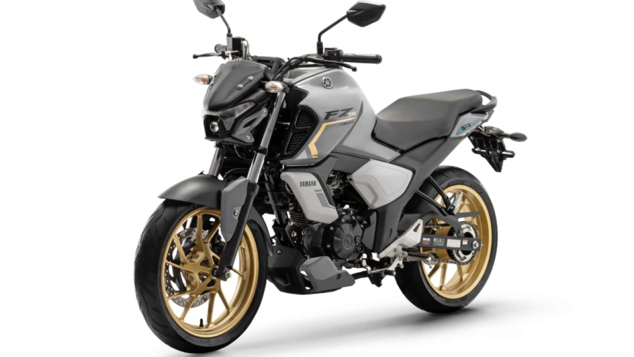 Desain Makin Agresif, Ini Tampang Baru Yamaha Fazer FZ15 2026