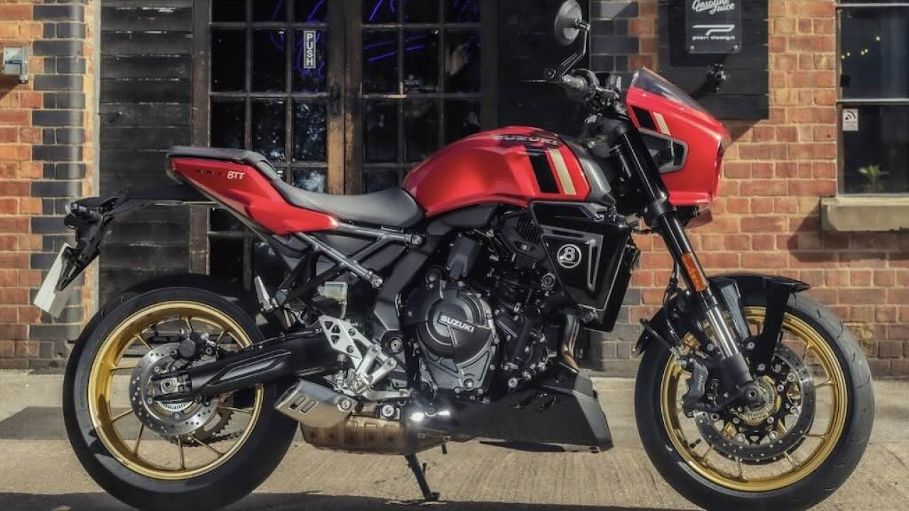 Suzuki GSX-8TT Tampil Makin Menarik dengan Warna Candy Darling Red Bawa Nuansa Retro Era 1980-an