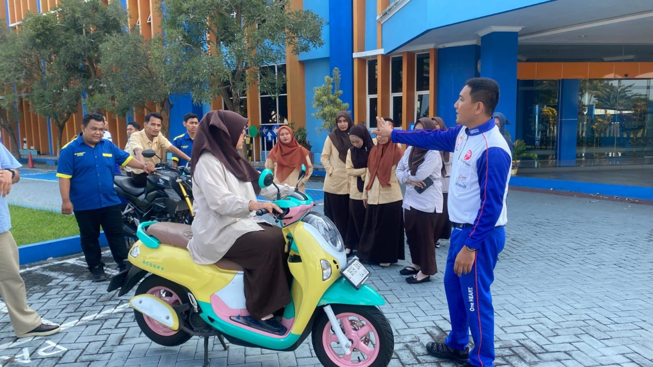 MPM Honda Jatim Dorong Peran Aktif Guru dalam Kampanye Safety Riding di Lingkungan Sekolah 