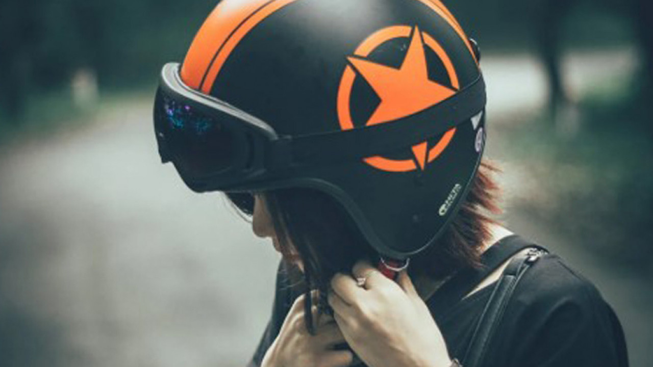 Pakai Helm Open Face Setiap Hari, Aman Gak Sih?