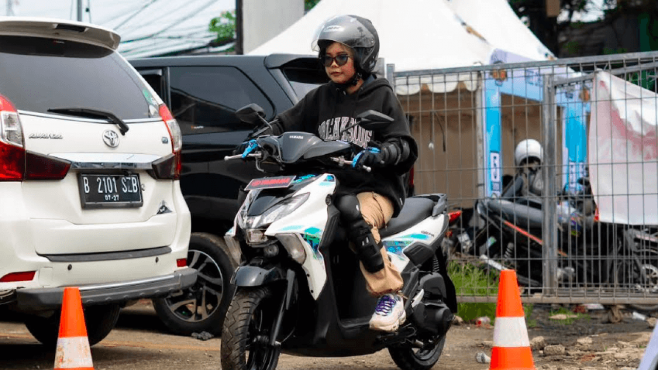 Yamaha Ajak Keluarga Seru-seruan Bareng di Karnaval GEAR ULTIMA Depok, Ada Test Ride Sampai Servis Gratis