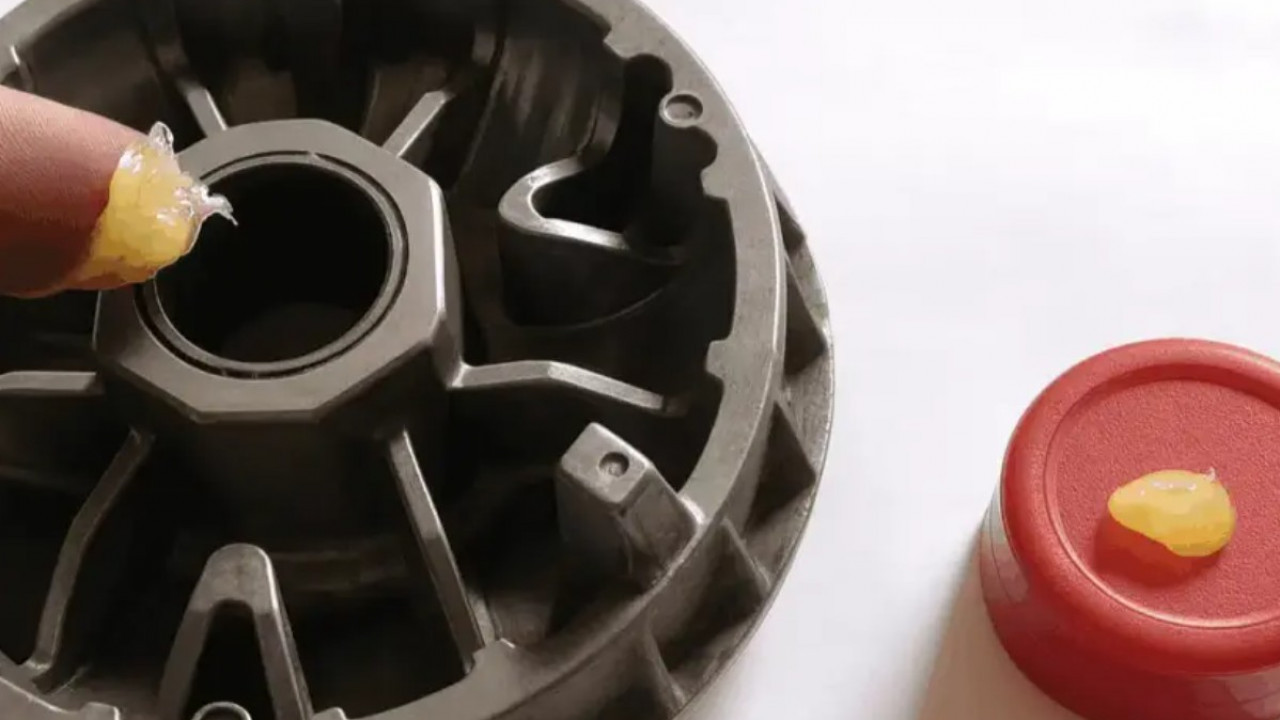 Kenali Fungsi Grease pada CVT Motor Matic untuk Jaga Performa dan Efisiensi