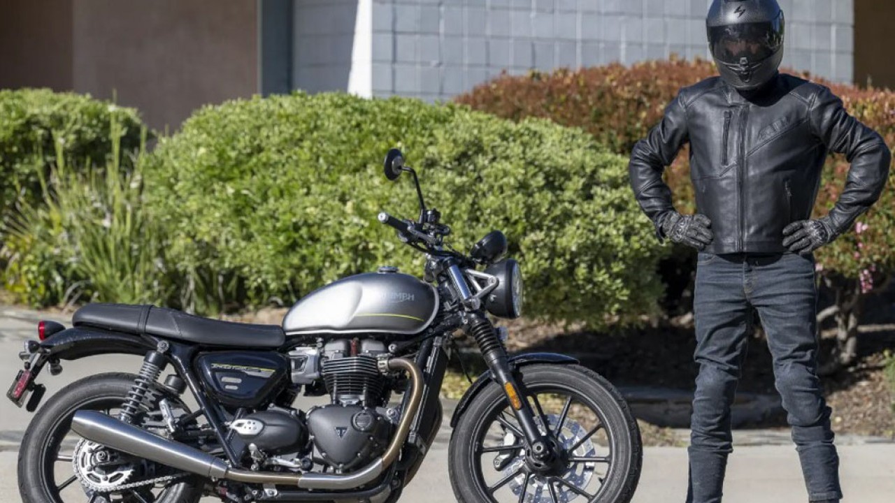 Jaket Kulit & Motor: Simbol Gaya atau Warisan Budaya?