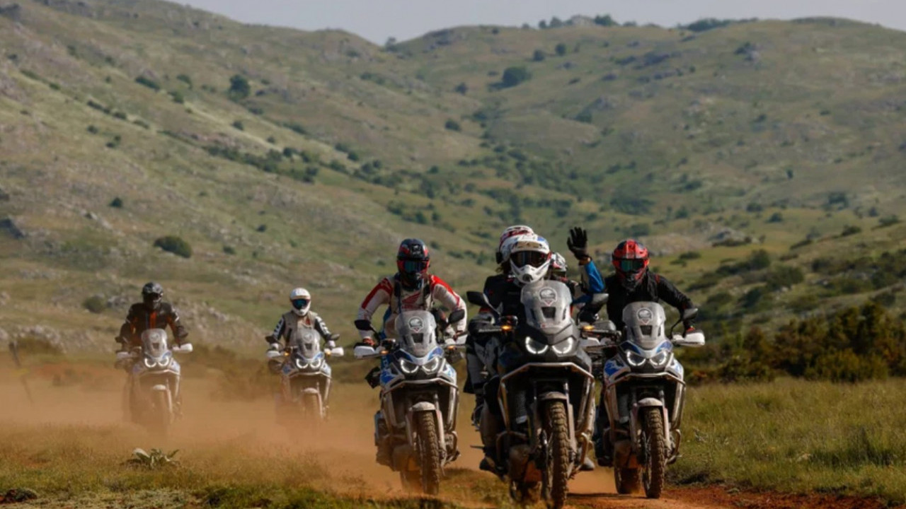 Honda Perluas Jangkauan Global Lewat Film Adventure Roads, Sajikan Kisah Petualangan Nyata 