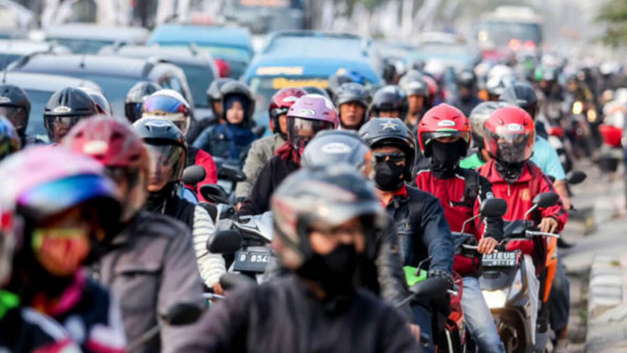 Motoran di Tengah Kemacetan Bisa Menguras Mental, Ini Cara Menghadapinya