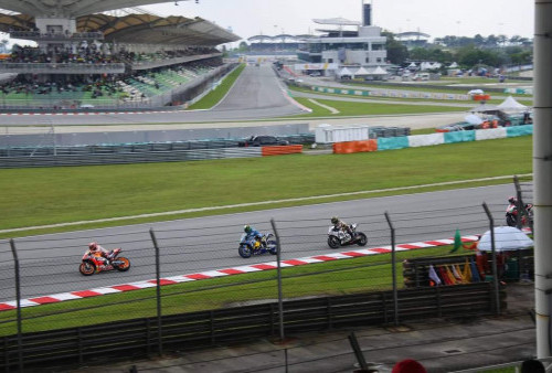 Pengunjung MotoGP Malaysia Habiskan Uang Rp 24 Juta Tiap Gelaran, Cuan Banget Nih!