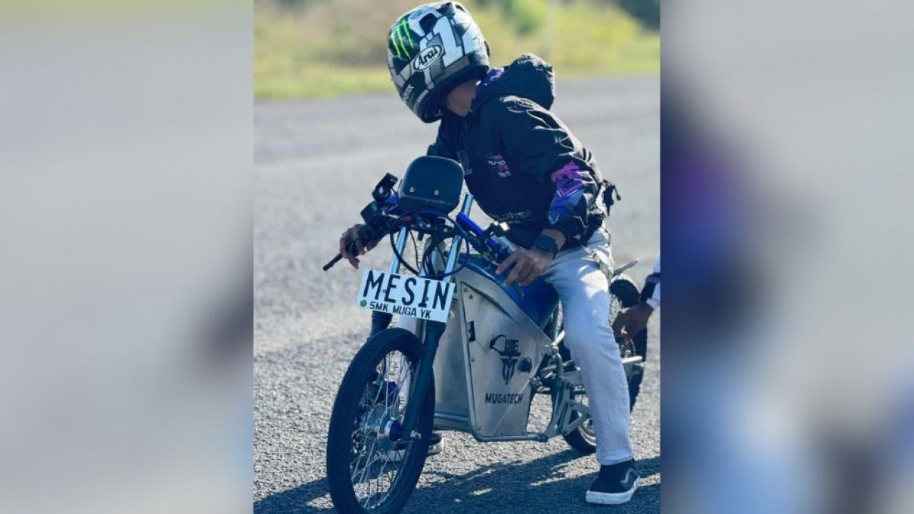 Senyap Tapi Mematikan! Motor Drag Listrik Karya Anak SMK Jogja Uji Coba di Lintasan