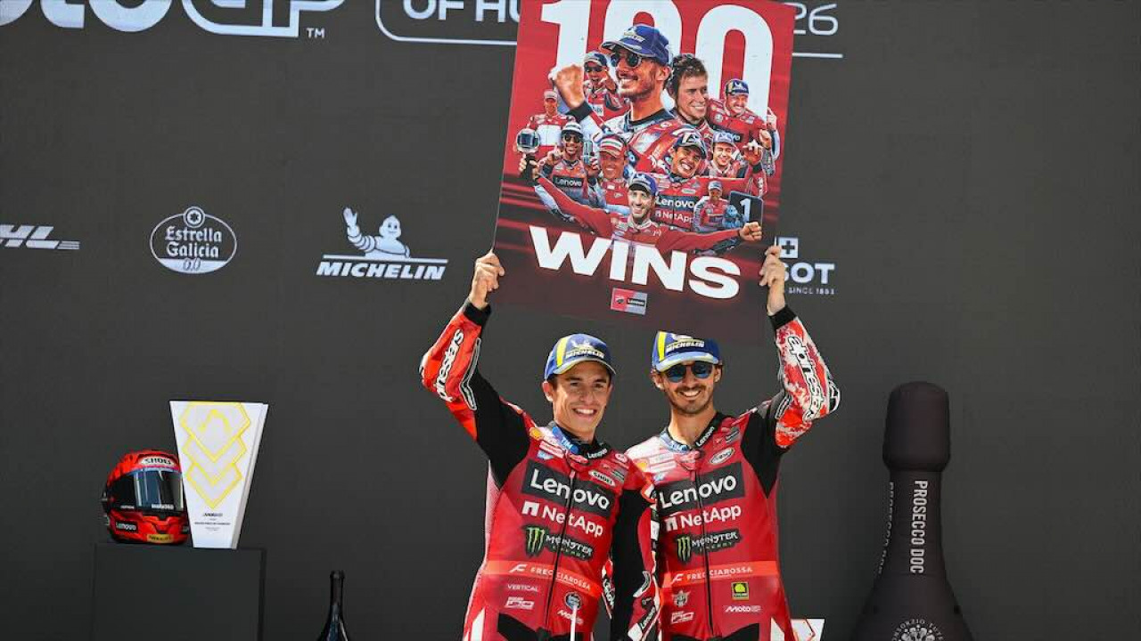 Menggila di Balaton Park! Marc Marquez dan Ducati Lenovo Team Kompak Tembus 100 Kemenangan