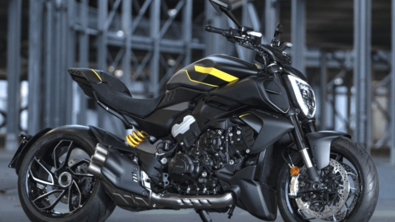 Meluncur Ducati Diavel V4 Black Roadster 2025, Edisi Terbatas yang Bikin Ngiler!