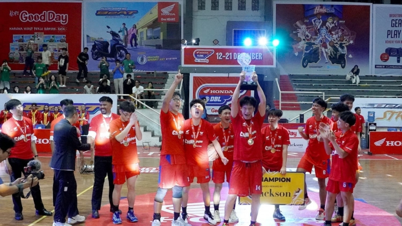 Drama Final Honda DBL Banten 2024: UPH College Tangerang Borong Gelar Juara