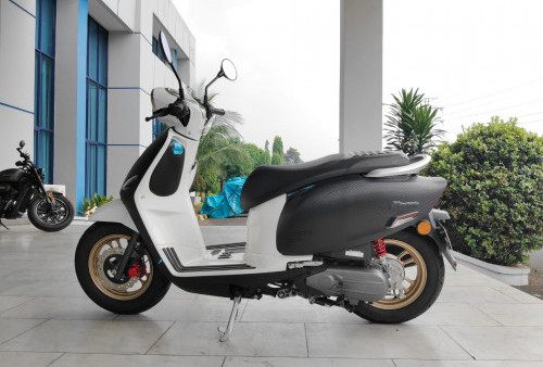 WMoto Letbe Neon Dijual Rp 19 Jutaan, Siap Bersaing Dengan Honda Scoopy