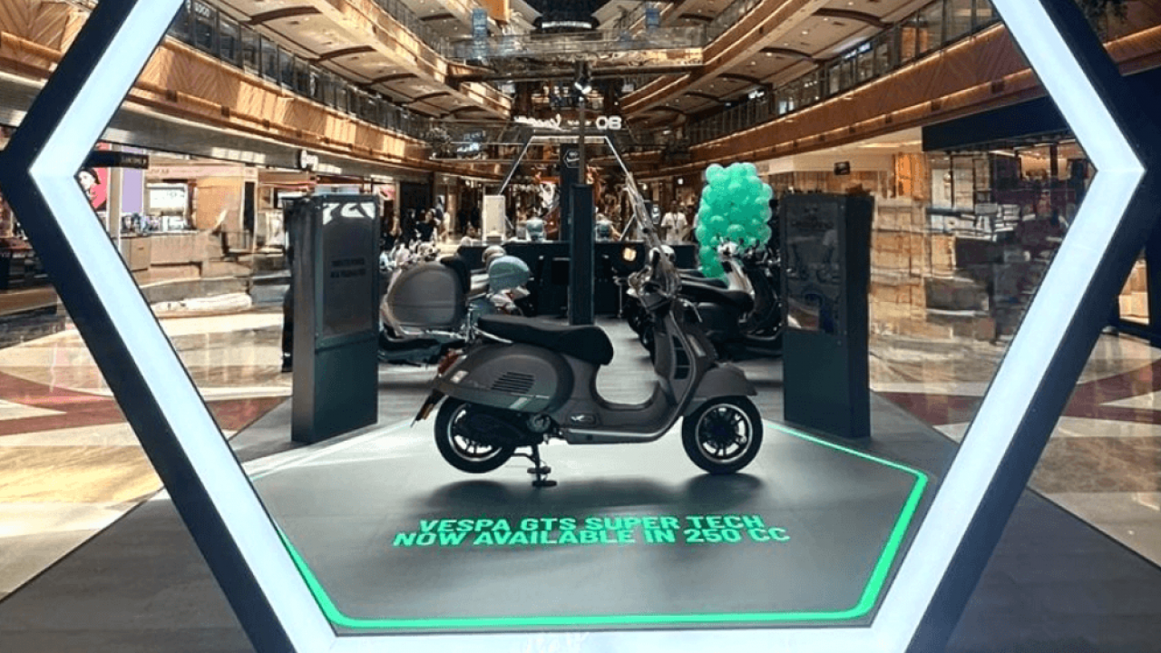 Vespa GTS Super Tech Terbaru Meluncur di Indonesia, Gendong Mesin HPE 250cc