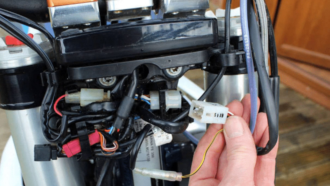 Cara Mudah Mengubah Kelistrikan Motor dari AC ke DC